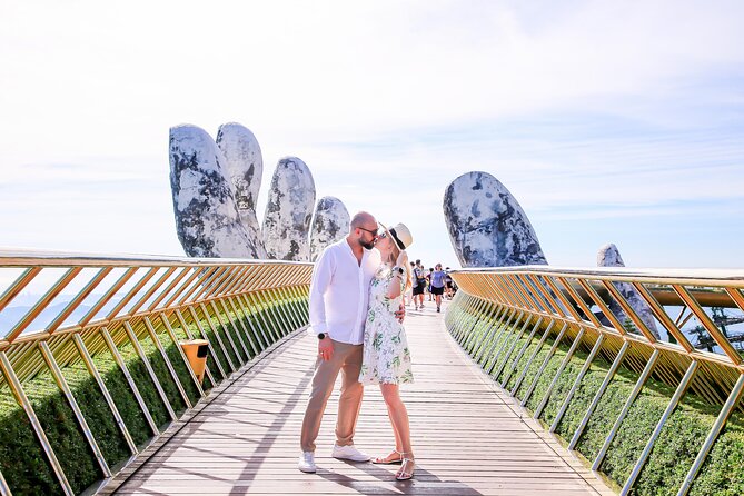3 Hour Golden Bridge Photoshoot in Ba Na Hills - Why a Golden Bridge photo session beats solo selfies