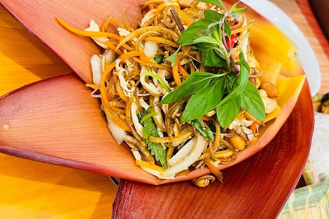 5 Dishes Cooking Class with Market Trip in Da Nang - Stop 1 at Chợ Bắc Mỹ An: Buying Ingredients Like a Local