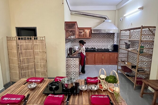 5 traditional dishes Da Nang cooking class with market trip - Quick hits before you cook in Da Nang