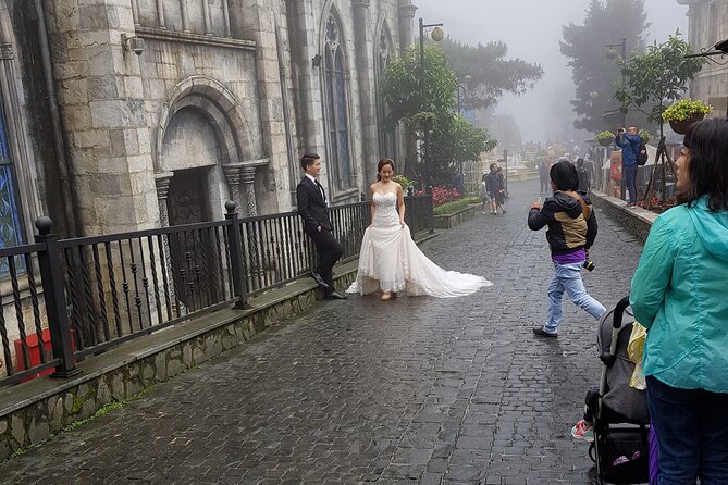 Ba Na Hills and Golden Bridge Private Tour - Golden Bridge: Walk the Icon, Then Enjoy the Views
