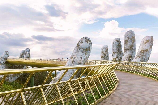 Ba Na Hills & Golden Bridge Full-Day Tour - Debay Station and Fantasy Park: a fun pause between big sights