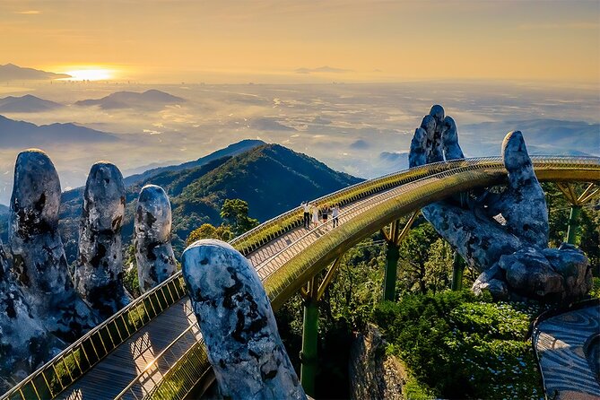 Ba Na Hills & Golden Bridge Tour: Fantasy Park, Buffet Lunch - Crowd levels, rain, and how to keep the day enjoyable