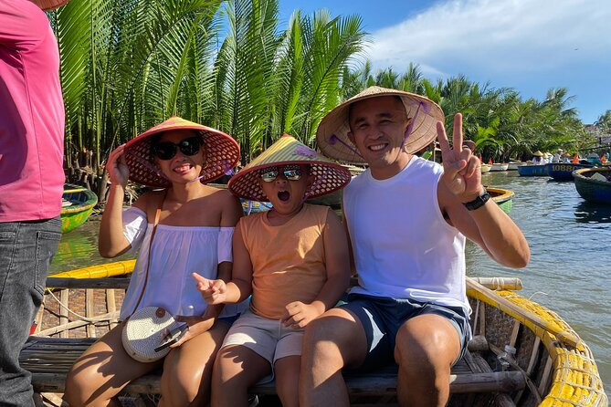 Basket Boat Ride, Coconut Forest, Sunset and Hoi An Town by Night - Hoi An Night Market: free time and tailor-shop stops