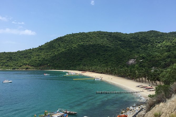 Cu Lao Cham Island Tour from Da Nang/ Hoi An - Huong Beach at Ong Beach: snorkeling and swimming time