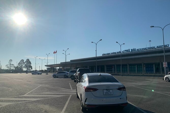 Da Nang airport to Hue By Private Car Transfer Via Hai Van Pass - The Driver Experience: Flexible, On-Time, and Photo-Friendly