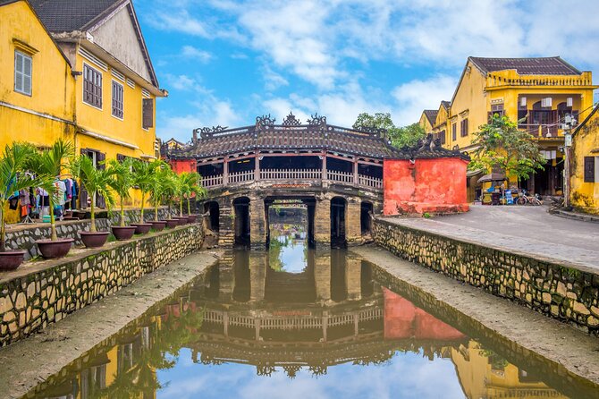 Da Nang and Hoi An City tour with local foods taste - Stop 1: Da Nang pickup near Novotel and a smooth start