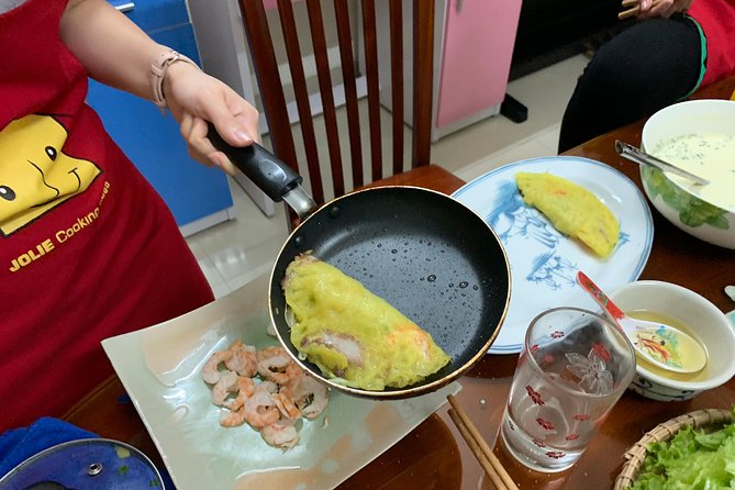 Da Nang Authentic Home Cooking Class - A quick call on timing and booking