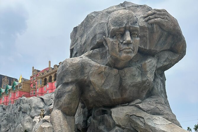 DA NANG Ba Na Hills, Golden Bridge & Cable Cars PRIVATE TOUR - Tickets, lunch, and why $110 can make sense