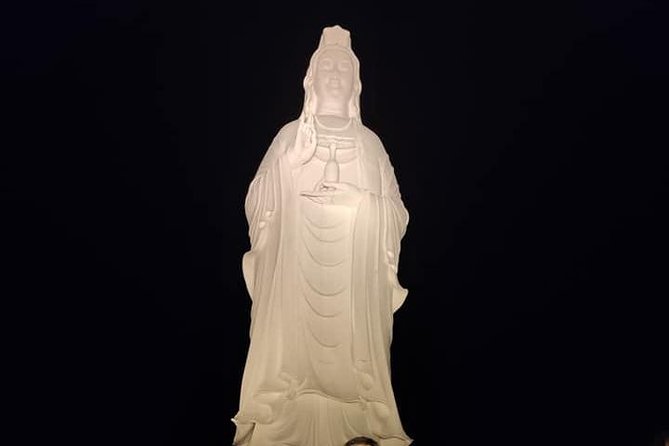 Da Nang ByNight with Marble Mountain,Monkey Mountain,Dragon Bridge,Night Market - Son Tra Night Market dinner: food and shopping with a guide’s help