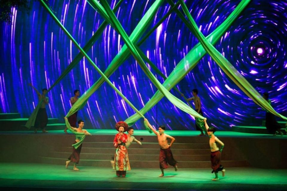 Da Nang: Charming Da Nang Show Ticket - Before, during, after: how to handle the practical stuff