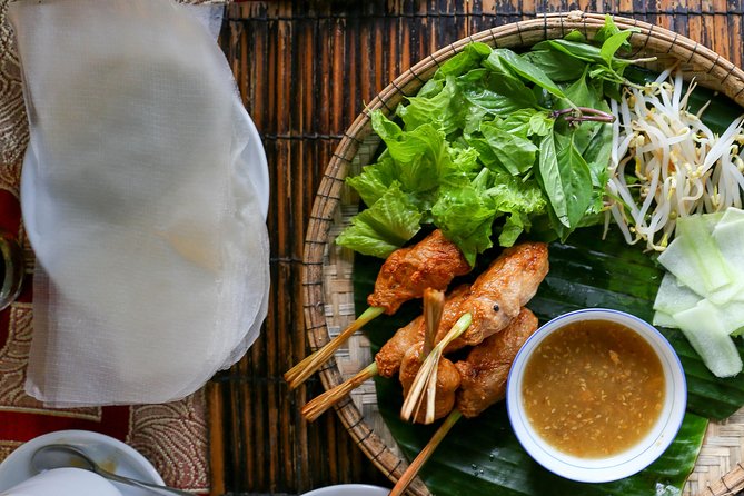 Da Nang Food Tour by Motorbike - The local market stop: why it’s more than just photo ops