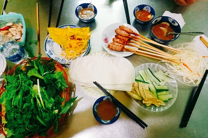 Da Nang Food Tour by Motorbike - Rain, scooters, and comfort: what to expect when the weather turns