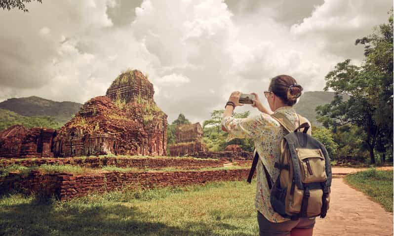 Da Nang: Full-Day My Son Sanctuary Tour - The Cham ceremony and traditional dance: short on minutes, big on atmosphere