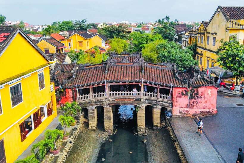 Da Nang: Golden Bridge, Lady Buddha, Marble Mt & Am Phu Cave - Am Phu Cave on Water Mountain: nature plus spiritual meaning