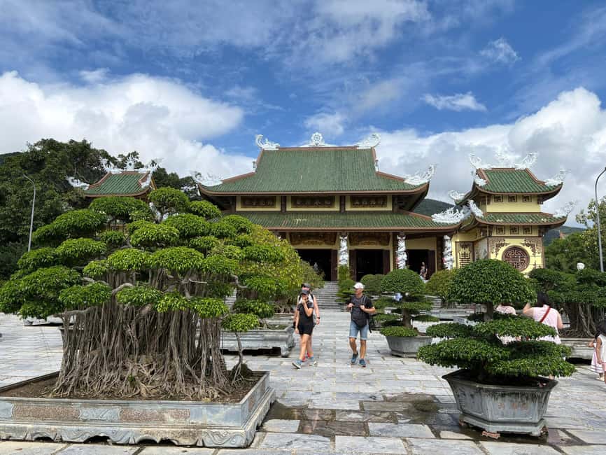 Da Nang: Golden Bridge, Marble Mountains & Monkey Mountain - Monkey Mountain and Linh Ung Pagoda: the Lady Buddha payoff