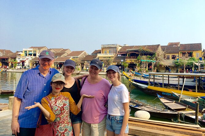 Da Nang & Hoi An: Food, Sightseeing, Culture & Hidden Gems - Meeting in Da Nang: where the day starts (and why it matters)
