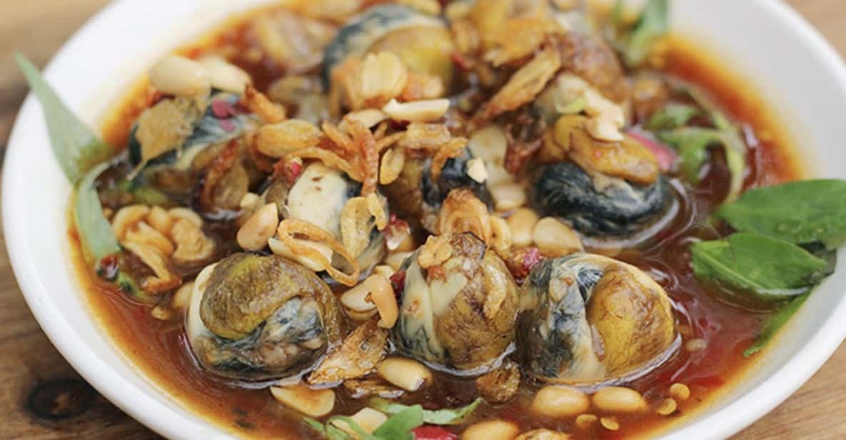 Da Nang: Local Street Food Walking Tour - Quick hits before you go