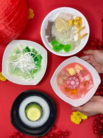 Da Nang: Michelin-Selected Street Food Tour with Local Guide - Stop 1: Mì Quảng “1A” and why turmeric noodles hit so well