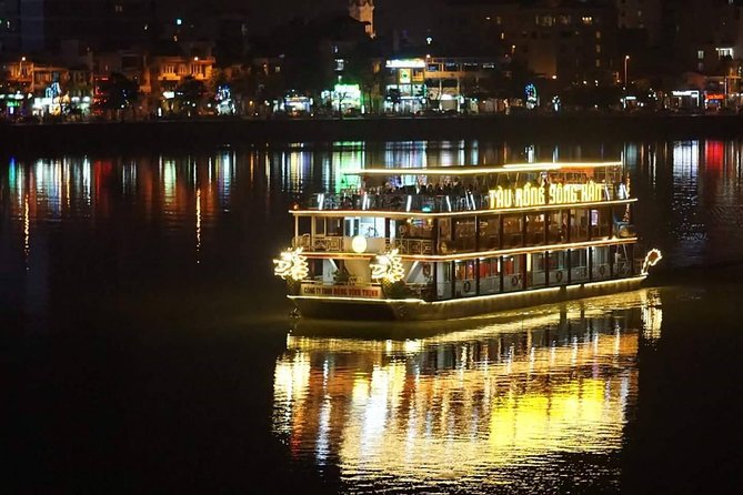 Da Nang Night Motorbike Tour & River Cruise Riding By Lady Rider - Guide power: the difference between seeing and understanding