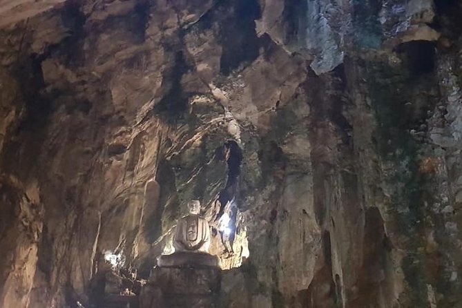 DA NANG NIGHTLIFE Tour with MARBLE MOUNTAIN & LADY BUDDHA STATUE, DRAGON BRIDGE - Lady Buddha at Linh Ung Pagoda: the sea-facing viewpoint