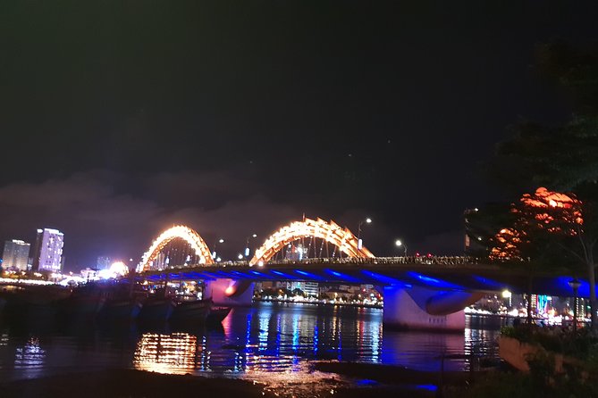 DA NANG NIGHTLIFE Tour with MARBLE MOUNTAIN & LADY BUDDHA STATUE, DRAGON BRIDGE - Vietnamese dinner in Da Nang: fuel for the evening