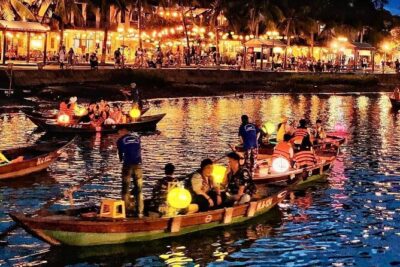 Da Nang: RoundTrip transfer to Hoi An ancient town by private car - Hotel Pickup in Da Nang: Smooth start, clear expectations