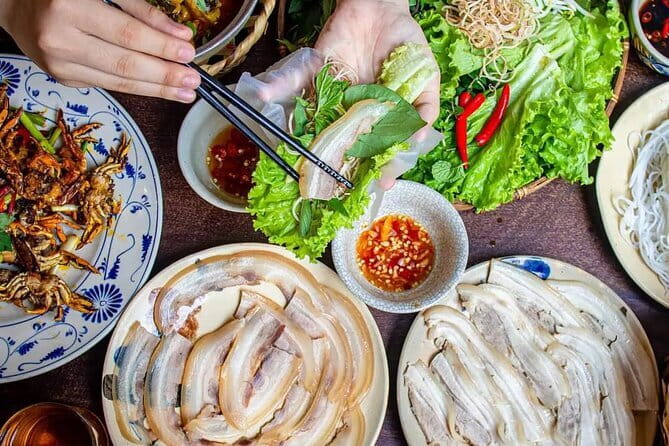 Da Nang Street Food Private Tour With Local Students - Key highlights at a glance