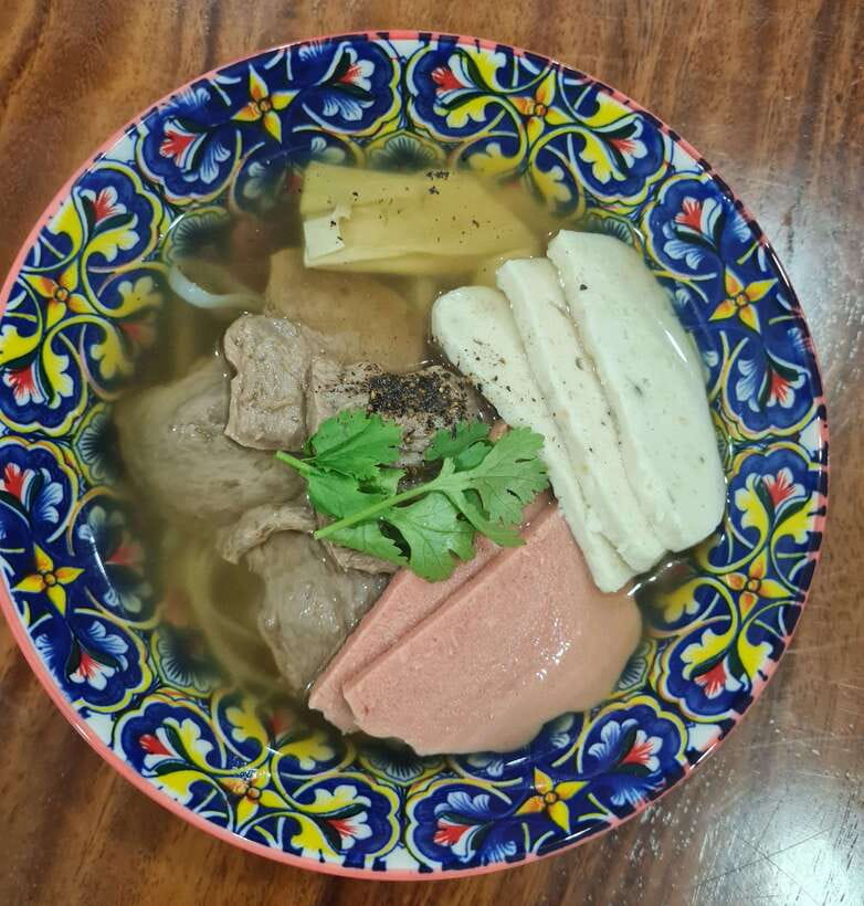 Da Nang Vegetarian Cooking and coffee Class - Instructor Energy: Clear English and Real Guidance