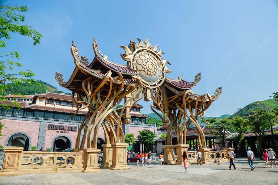 Danang: Golden Bridge by Private Car or Bus w hotel pickup - Is the shuttle bus option still worth it?