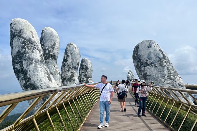 Early tour/ transfer from Hoi An/Da Nang to Golden bridge - Ba Na Hills extras: Buddha statue, temple, and French-style architecture
