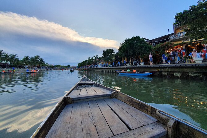 Explore Hoi An and Da Nang by private tour with local guide - How a Private Guide Makes the Da Nang and Hoi An Loop Feel Effortless