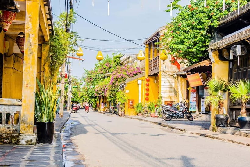 From Da Nang: Hoi An Old Town Tour, Night Market & Boat Ride - Key moments that make this tour work