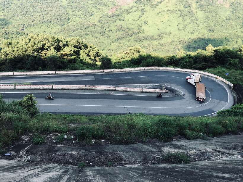 From Hue/Da Nang/Hoi An: Hai Van Pass Tour by Motorbike - Coastline riding and Hai Van Pass viewpoint stops
