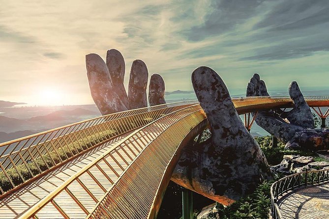 Golden Bridge - Ba Na Hills Daily Ingroup Trip with Local Experts - Hotel Pickup, Air-Conditioned Bus, and a Scenic Start at 7:30