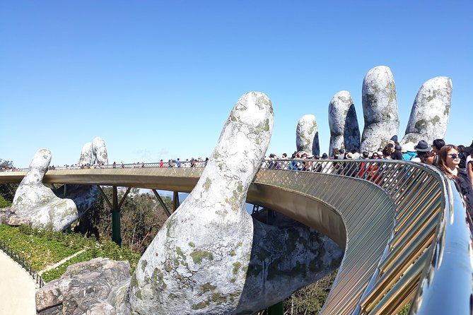 Golden Hand Bridge And Ba Na Hills tour from Hoi An/ Da Nang - Timing on a Busy Hill: Getting Photos Without Losing Your Day