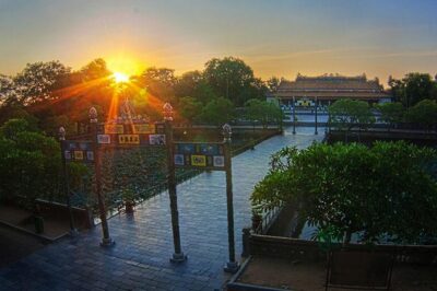 Group Tour: Visit Hue Imperial From Da Nang - Full Day Trip - Khai Dinh Tomb at 9:30: A royal stop that sets the tone