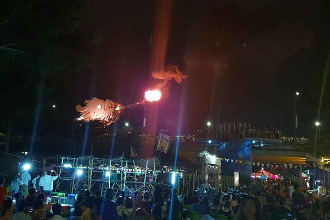 Guided Dragon Bridge Breathing Fire/Water & Da Nang city tour - Dinner with traditional music and Apsara dance, then the 9pm fire-and-water show