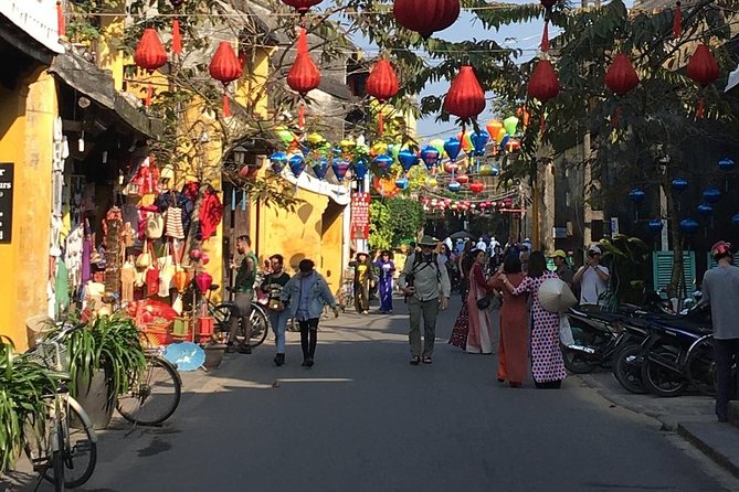 Guided Tour to Marble Mountains & Hoi An Walking Tour , Night Market, Boat Ride - Night Market stop: shopping with breathing room (and optional dinner)
