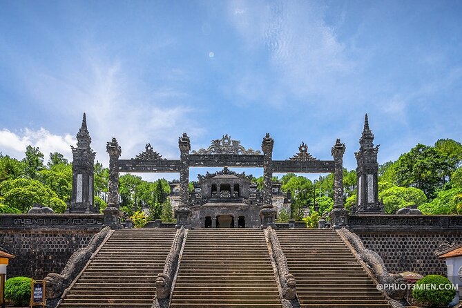 Hai Van Pass and Hue City Sites Deluxe Small Group Tour - Timing, heat, and stamina: What a 10.5-hour day really demands