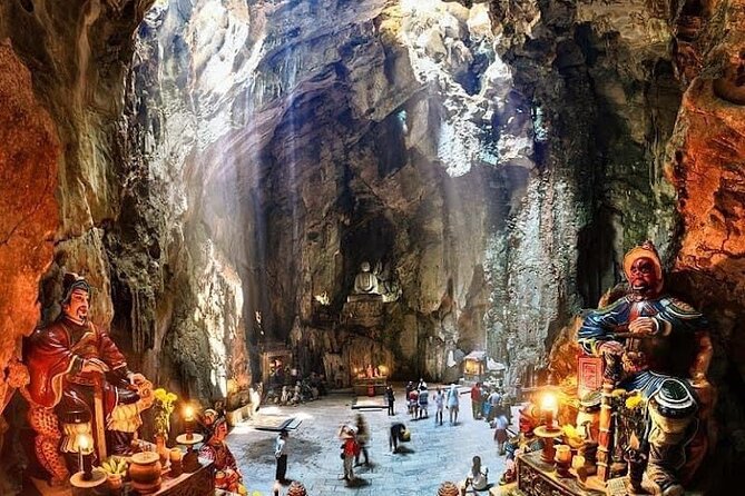 Hai Van pass private car tour from Hue-Da Nang-Hoi An (1Way|Loop) - The price that makes sense: $199 per group up to 3