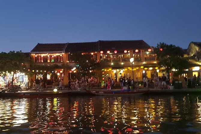 Hoi An Ancient City -Sampan Boat Ride- Night Market- Lanterns - A private afternoon-to-night Hoi An plan that actually makes sense