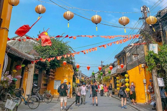 Hoi An City and Basket Boat Tour from Da Nang City - Entering Hoi An Ancient Town in 2 guided hours
