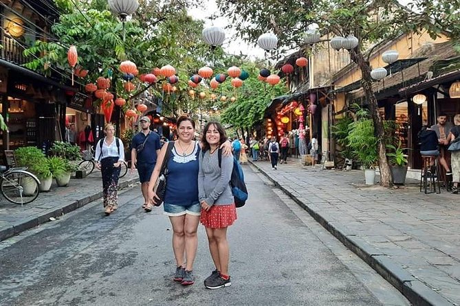 Hoi An City-Peaceful Morning Walking or Afternoon Tour& boat Ride - Da Nang or Hoi An pickup, then an easy transfer to start