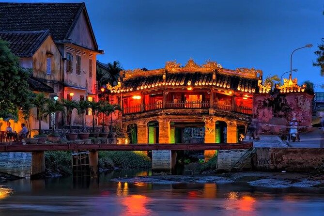Hoi An Half Day Private Tour from Da Nang/ Hoi an - Entering Hoi An Ancient Town: where the architecture tells the story