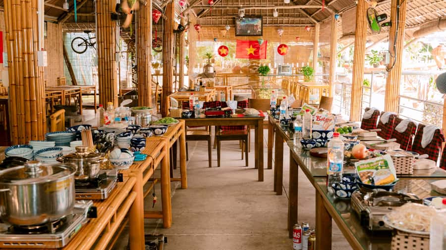 Hoi An: Lantern Making, Basket Boat, and Cooking Class - Lantern Making: A Take-Home Hoi An Keepsake