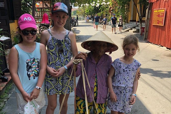Hoi An Night Market with Hoi an walking Tour , Colourful Lanterns, Boat Ride - The Da Nang pickup trick: smoother than it sounds