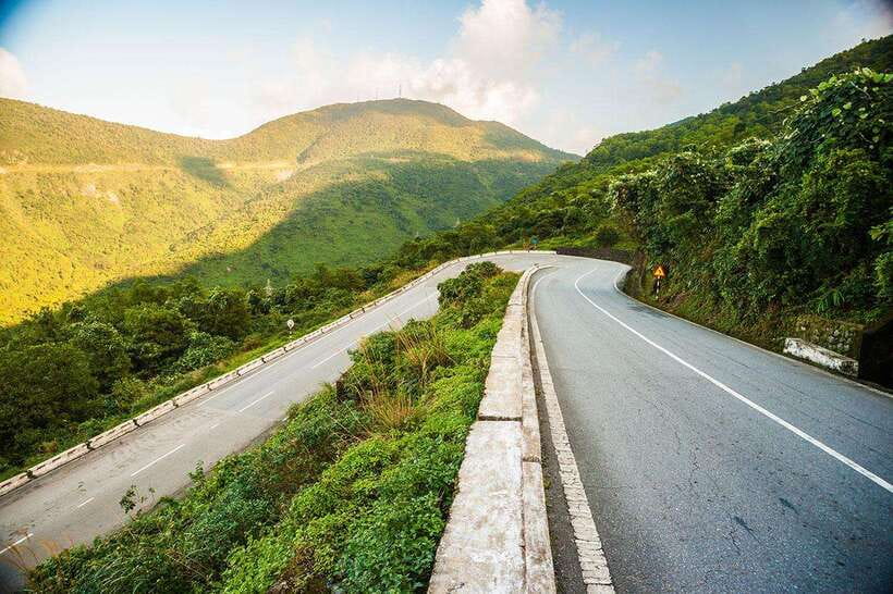 Hoi An: Private Car to Hue with Multi Sightseeing Stops - Lang Co Beach: golden sand break without the long detour