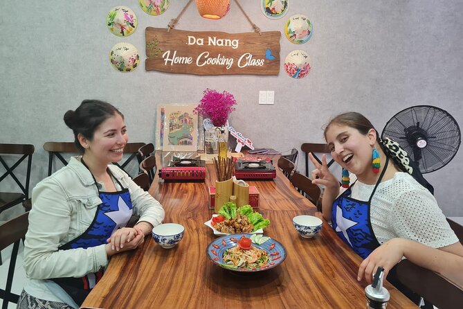 Home Cooking Class: Market, Garden and cooking 4 dishes - A Da Nang cooking class built for small groups