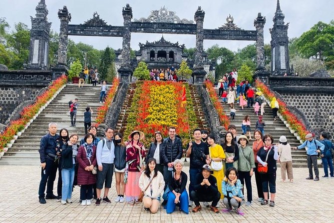 Hue Imperial City Daily Ingroup Tour via Hai Van Pass - Lunch and the ride comfort that keeps the day enjoyable