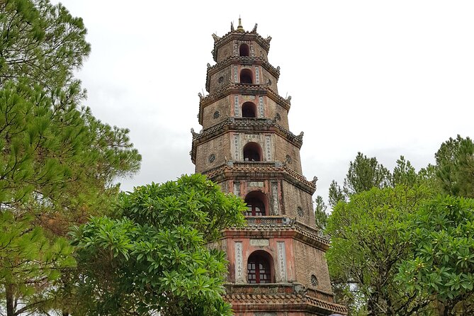 Hue Imperial City Private Tour with Royal Lunch - Getting the most from the private format (and from guides like Eric)